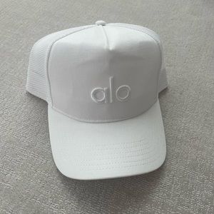 Alo trucker hat